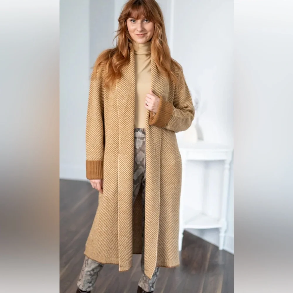 Badgley Mischka Long Tan Herringbone Cardigan NWT - Picture 1 of 8